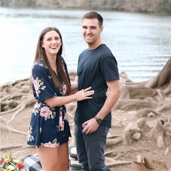 Meet your Posher, Kayla - Picture 4 of 5